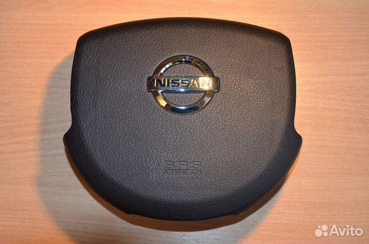 Крышка подушки безопасности Ниссан Альмера Классик
