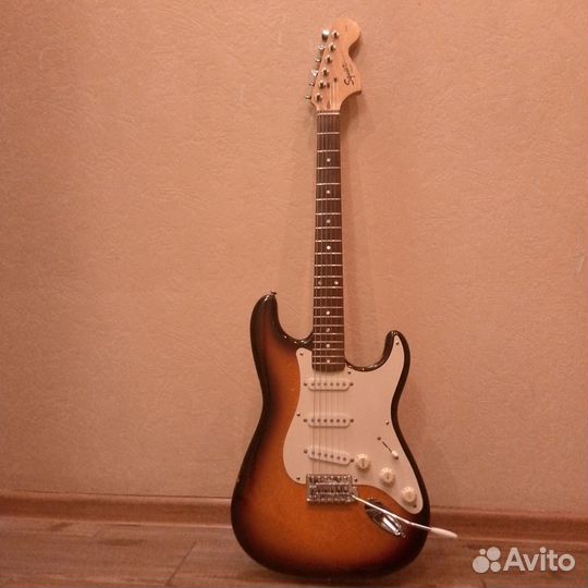 Fender squier affinity stratocaster