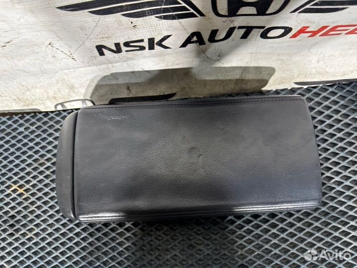 Подлокотник Honda Accord CL7 K20A 2006