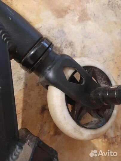 Трюковой самокат