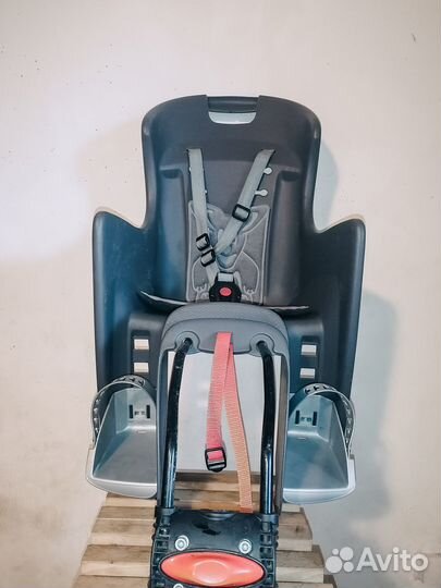 Кресло для ребенка на велосипед