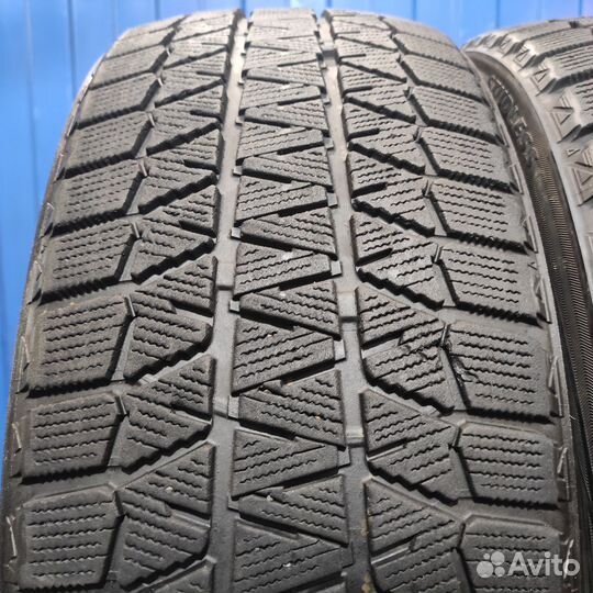 Bridgestone Blizzak WS-80 225/40 R18