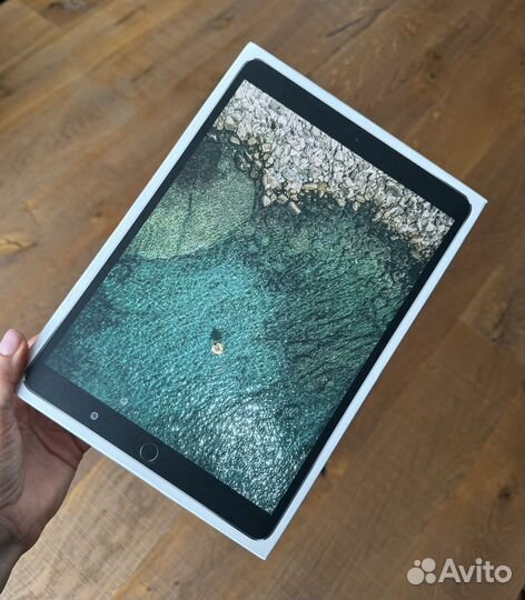 iPad Pro 10.5-inch WI-Fi 256GB Space Gray