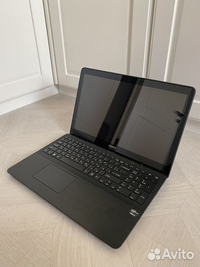 Sony SVF15A1S9RB