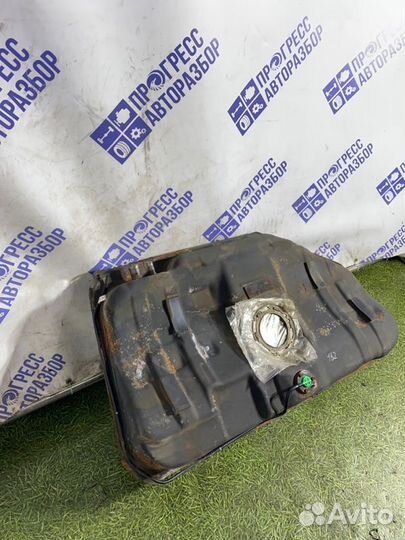 Бензобак Chevrolet Lacetti седан 1.4 F14D3 2010