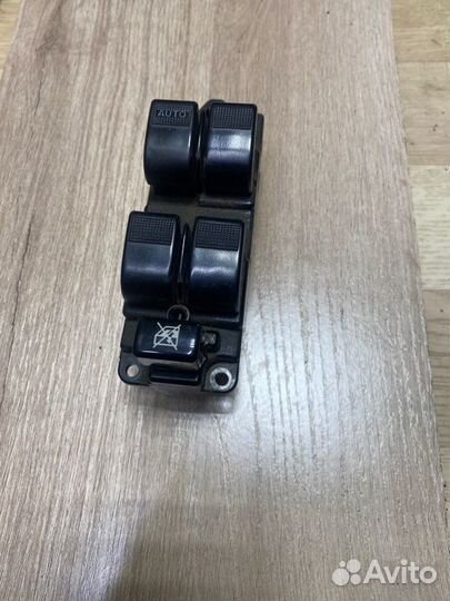 Блок управления стеклоподъемниками Mazda 6 GG