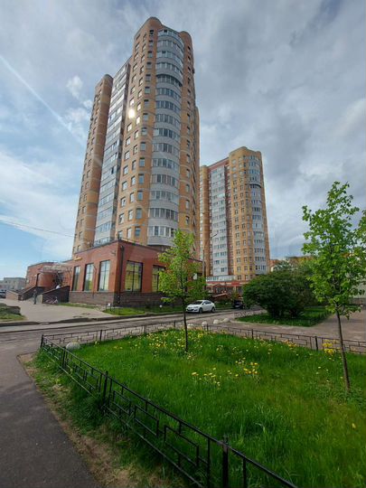 1-к. квартира, 42 м², 15/17 эт.