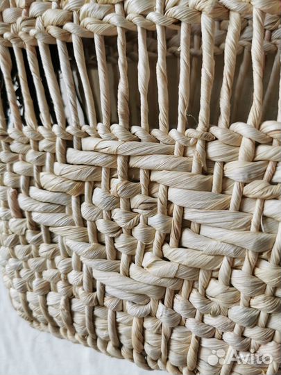 Корзина плетеная для хранения с длинными ручками