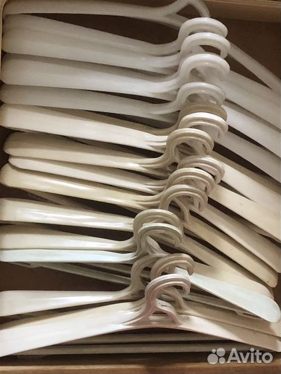 Вешалки плечики бу