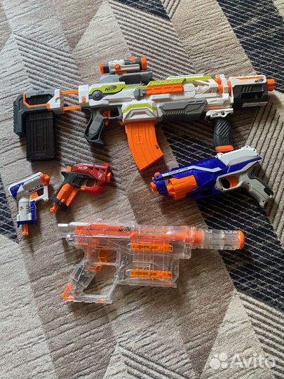 Nerf бластеры