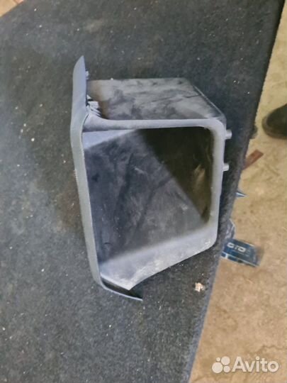 Бардачок LADA Largus K4M 2016