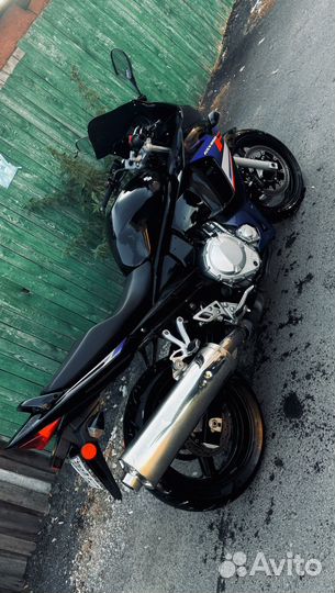 Мотоцикл suzuki 650