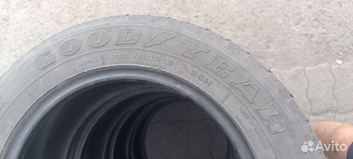 Goodyear Wrangler HP 215/60 R16