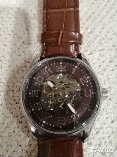 Часы мужские б/у