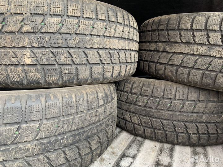 Toyo Observe GSi-5 265/50 R20