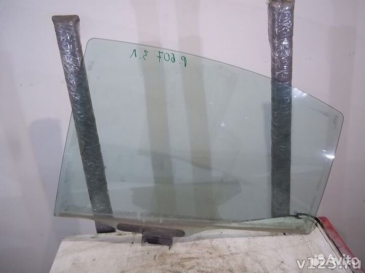 Стекло двери Peugeot 607 I (2000—2004) 11938