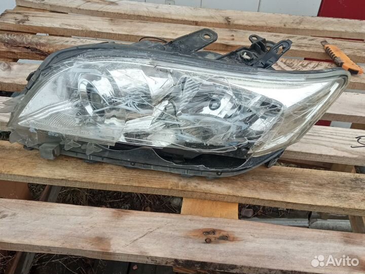 Фара Toyta RAF 4 левая