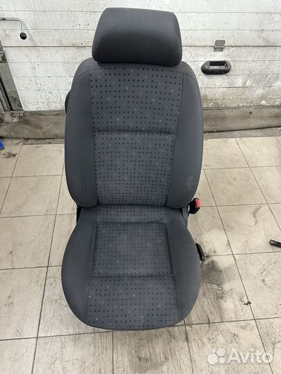 Сидения volkswagen polo