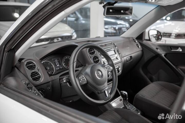 Volkswagen Tiguan 2.0 AT, 2014, 145 249 км