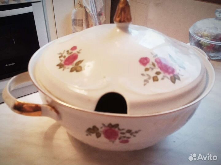 Супница из фарфора СССР новая