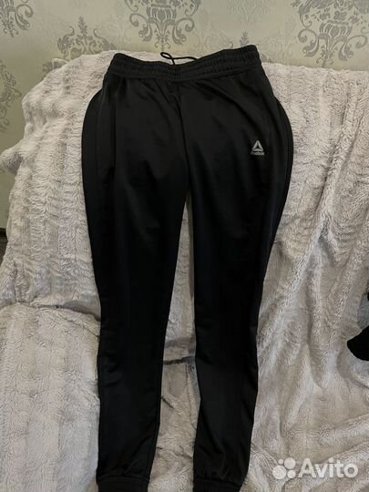 Костюм спортивный Reebok