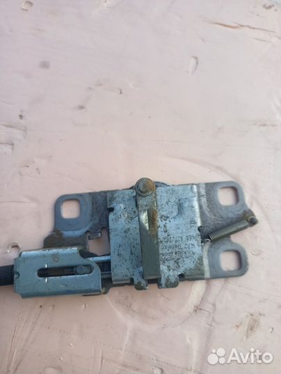 4E0827383C Замок крышки багажника Audi A8 D3 4E