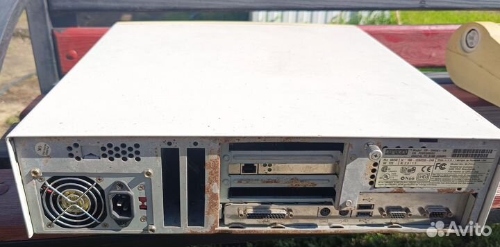 Ретро компьютер intel