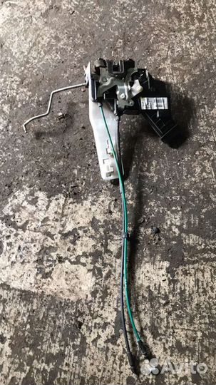 Замок двери передней правой для Kia Magentis 2005