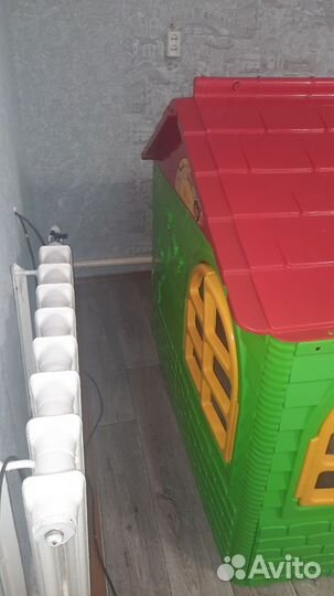 Пластиковый детский домик