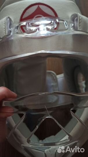 Шлем для единоборств с маской