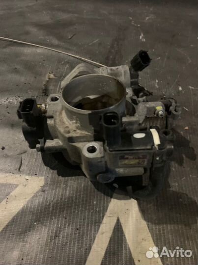 Дросельная заслонка Mazda 3 хэтчбек 1.6 Z6 2008