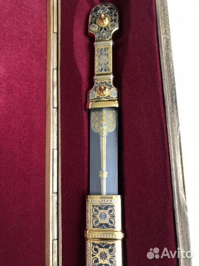 Кинжал Восточный (золочение, дамасская сталь)