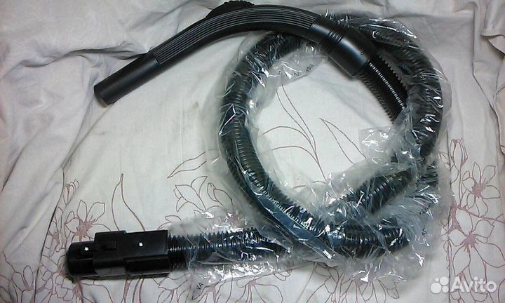 Шланг к пылесосу samsung D32мм(трубка снаружи)