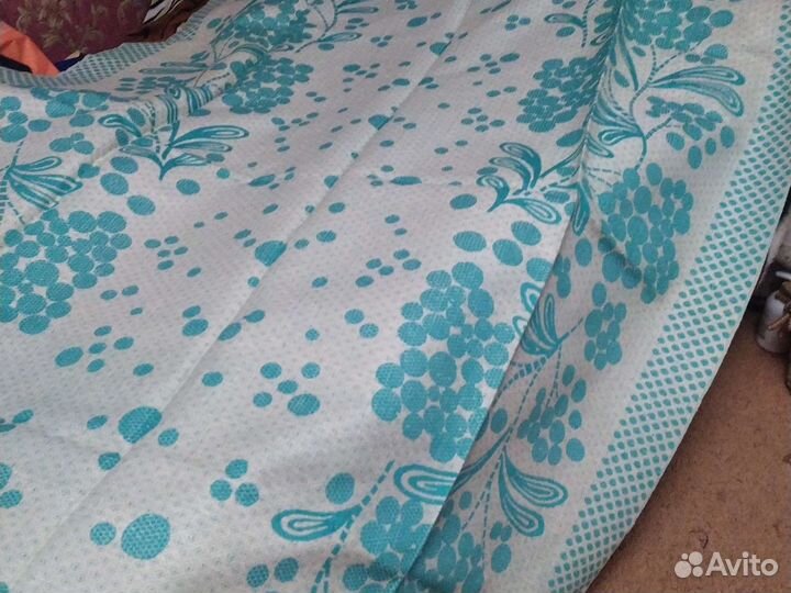 Покрывало тканевое, подзор на кровать, накидки