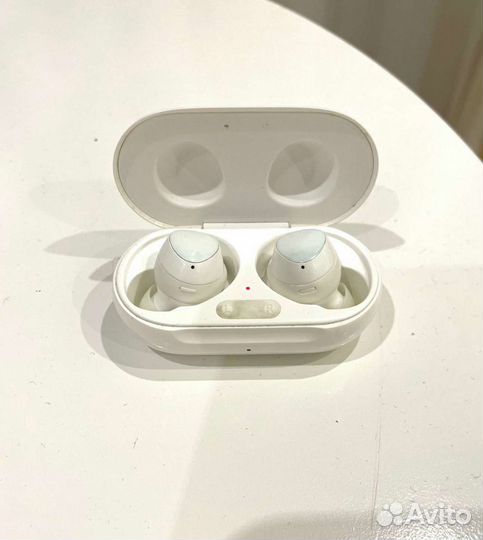 Беспроводные наушники samsung buds plus