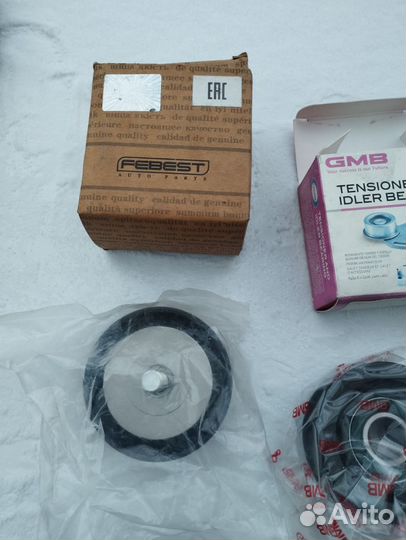 Автомобили на запчасти