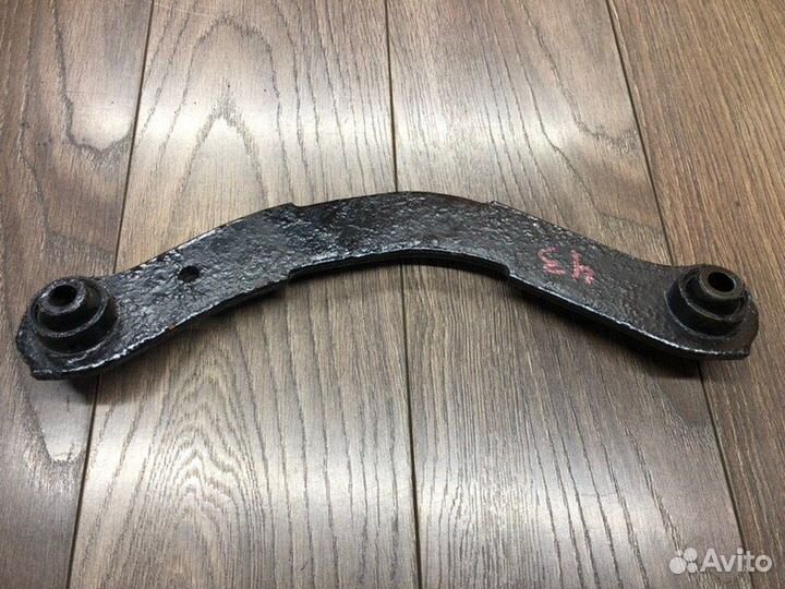 Рычаг задний верхний поперечный Mitsubishi Lancer