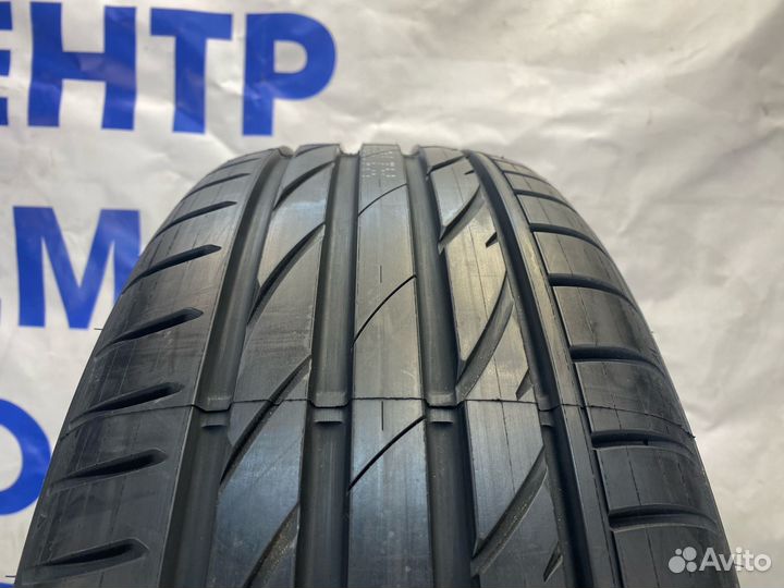 Maxxis Victra Sport VS5 245/55 R19 103V