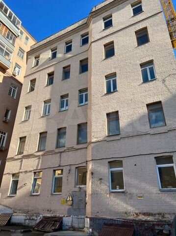 Здание, 968 м²