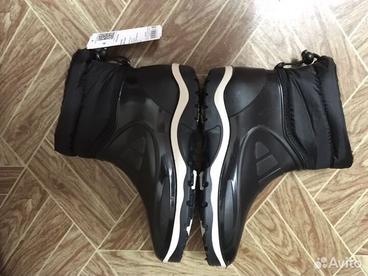 Резиновые сапоги