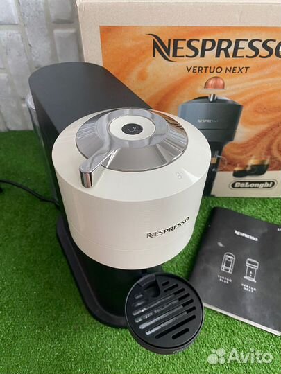 Кофеварка капсульная DeLonghi Nespresso ENV120.W