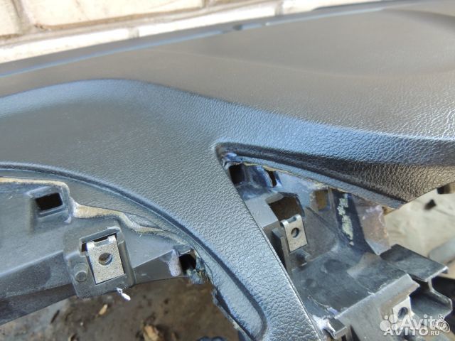 Ремонт торпедо Hyundai Elantra перетяжка панели