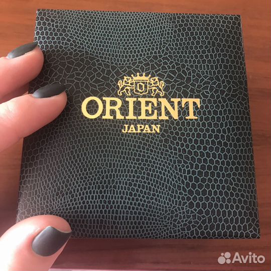 Часы наручные женские orient