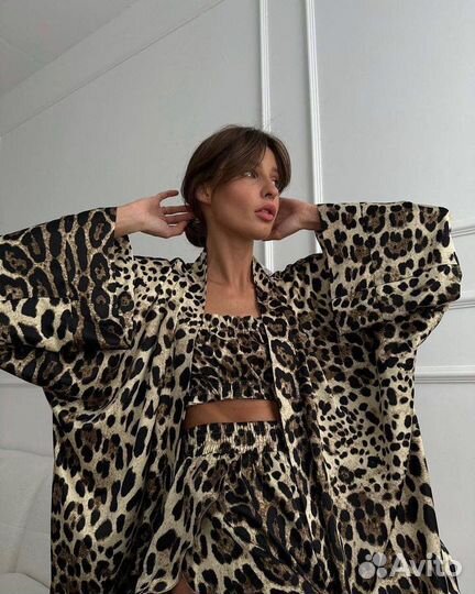 Костюм женский леопардовый
