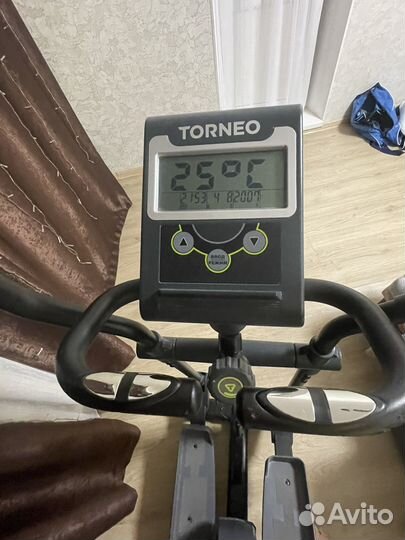 Эллиптический тренажер torneo festa c 310