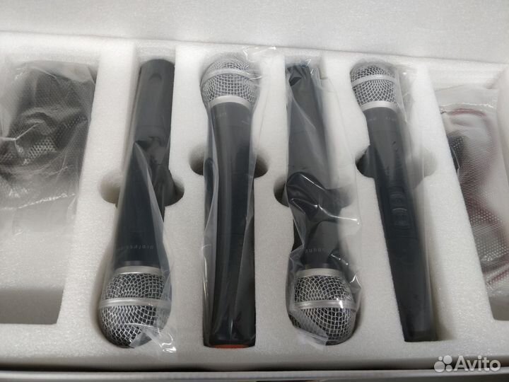 Вокальная радиосистема Arthur Forty AF-104