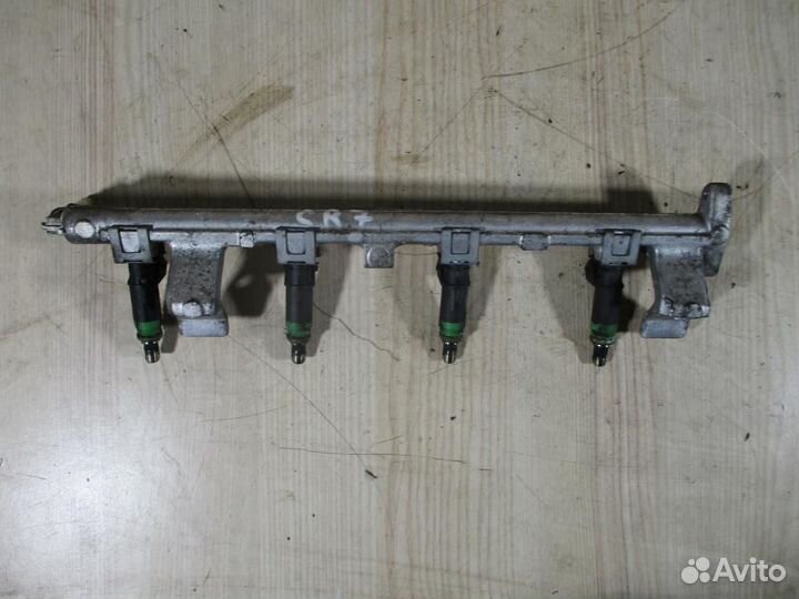 Топливная рампа Ford Fusion 2002