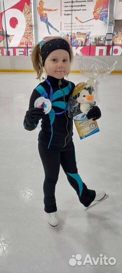Термокостюм для фигурного катания 110