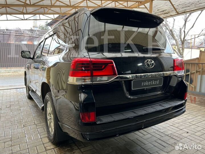 Обвес Toyota Land Cruiser 200 стиль 2021