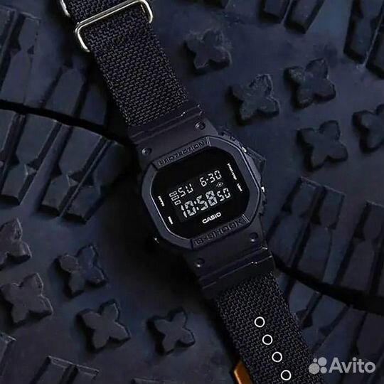 Мужские часы Casio G-Shock DW-5600BBN-1E